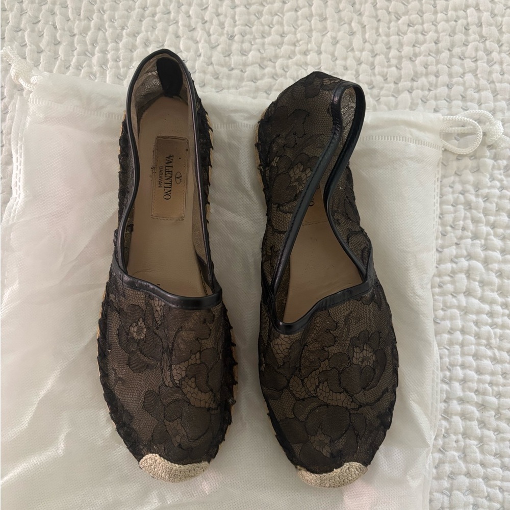 Valentino Garavani Black Lace Espadrilles with Open-Sided Design size 6 36